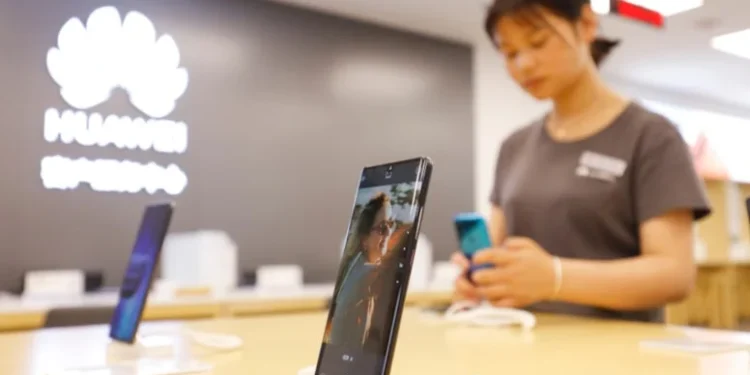Huawei Çin telefon pazarında 2025 verileriyle yeniden zirvede