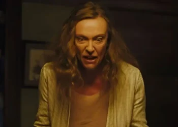 Wayward dizisi, Toni Collette’in başrolde olduğu yeni Netflix yapımıdır. Gerilim ve korku türlerini ustaca harmanlayan dizi, 25 Eylül'de yayında.