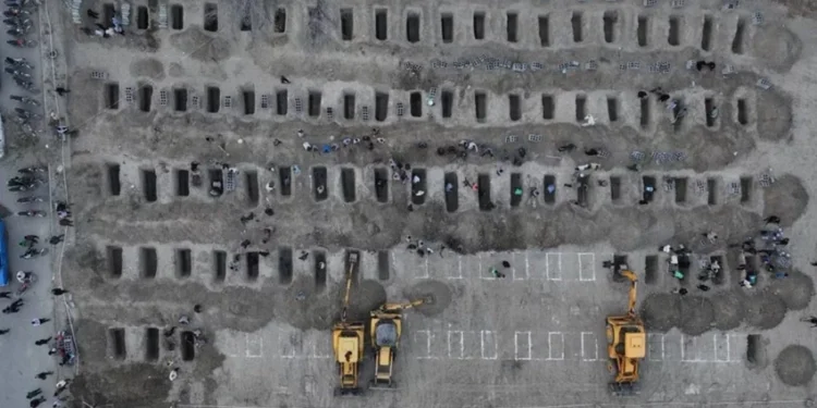 Savaşmak İçin Bu Ülkeye Değmez